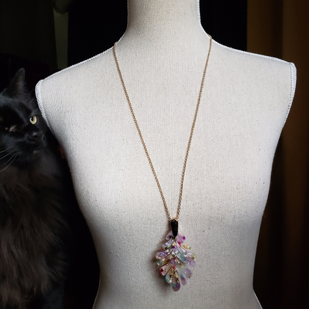 Floral Resin Necklace [EUC]